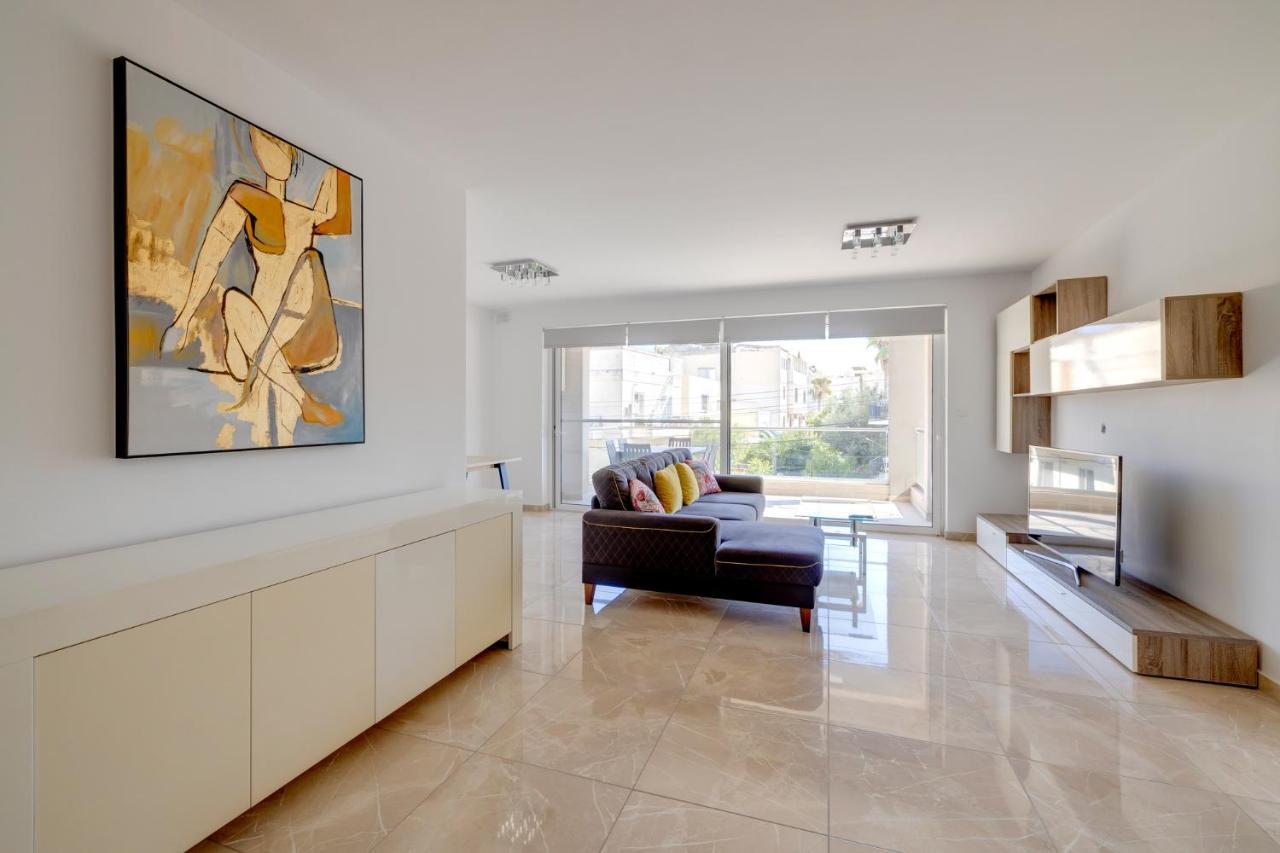 Marvellous 3Br Apartment In Central St Julians Saint Julian's Eksteriør bilde